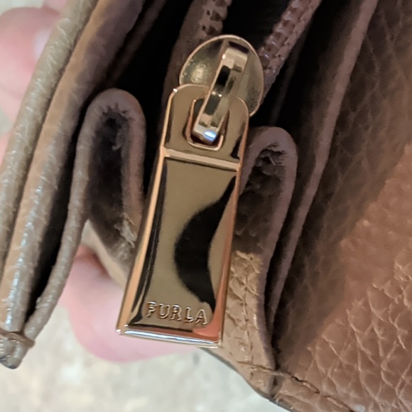NWOT Furla Tan Leather Women's Wallet - Picture 15 of 15